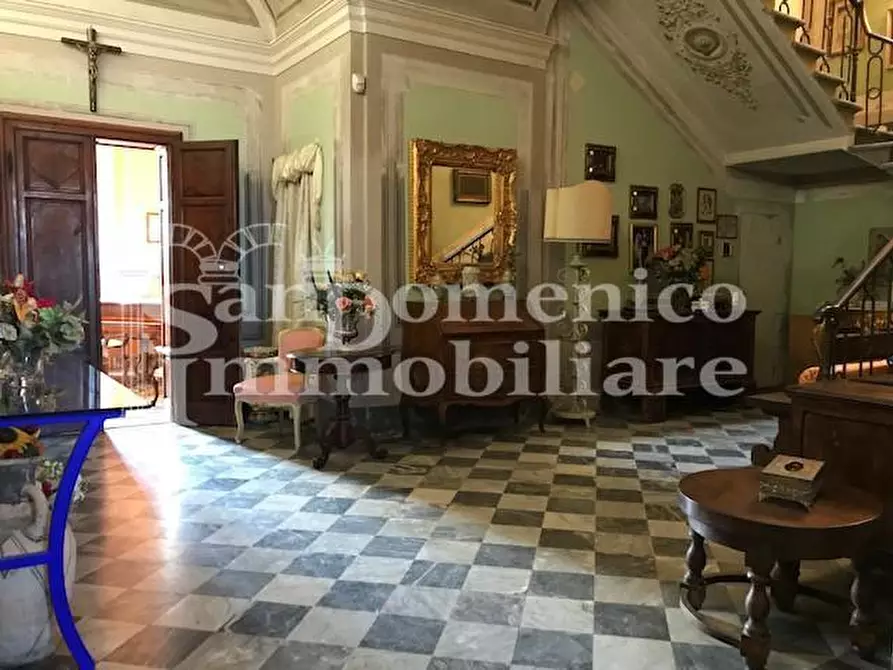 Immagine 3 di Villa in vendita  a Cascina