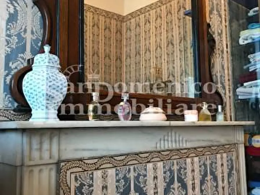 Immagine 30 di Villa in vendita  a Cascina