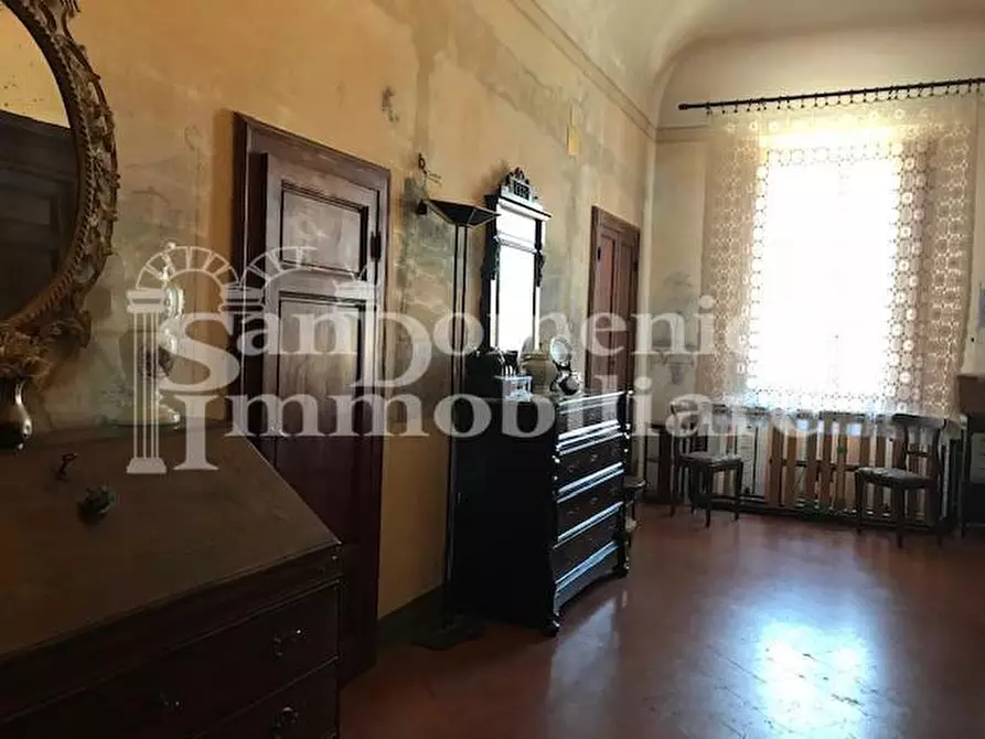 Immagine 25 di Villa in vendita  a Cascina