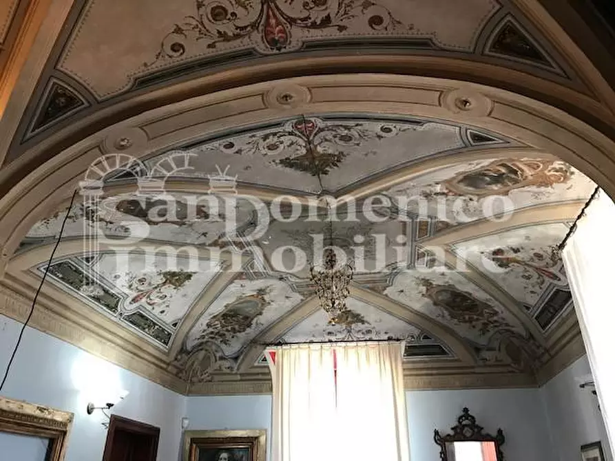 Immagine 17 di Villa in vendita  a Cascina