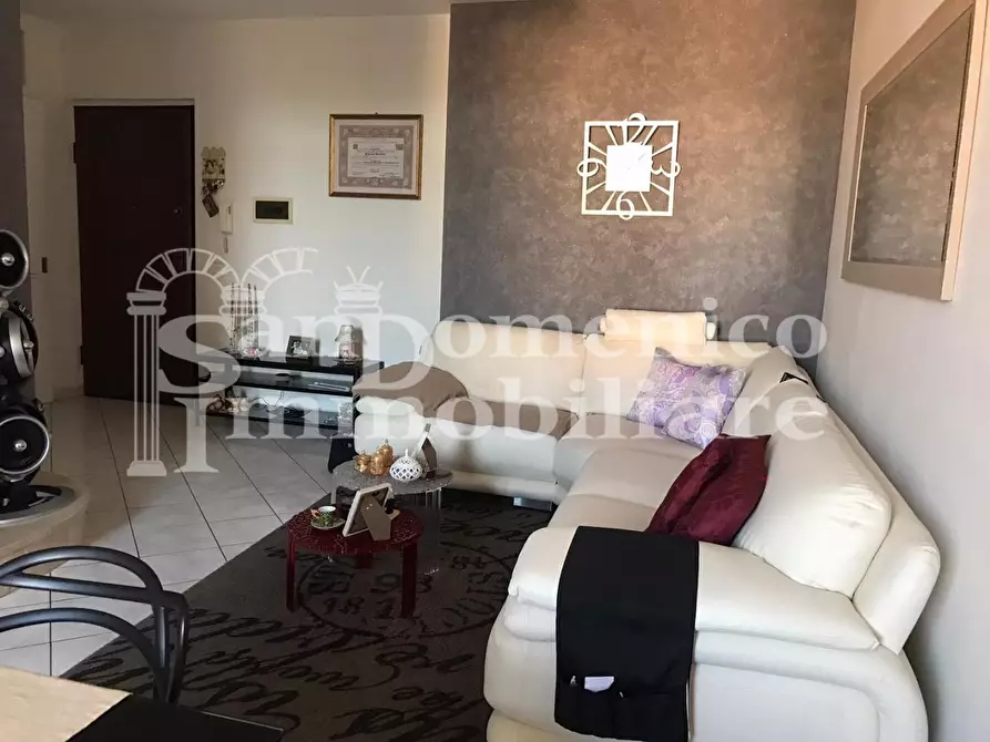 Immagine 2 di Appartamento in vendita  a Cascina