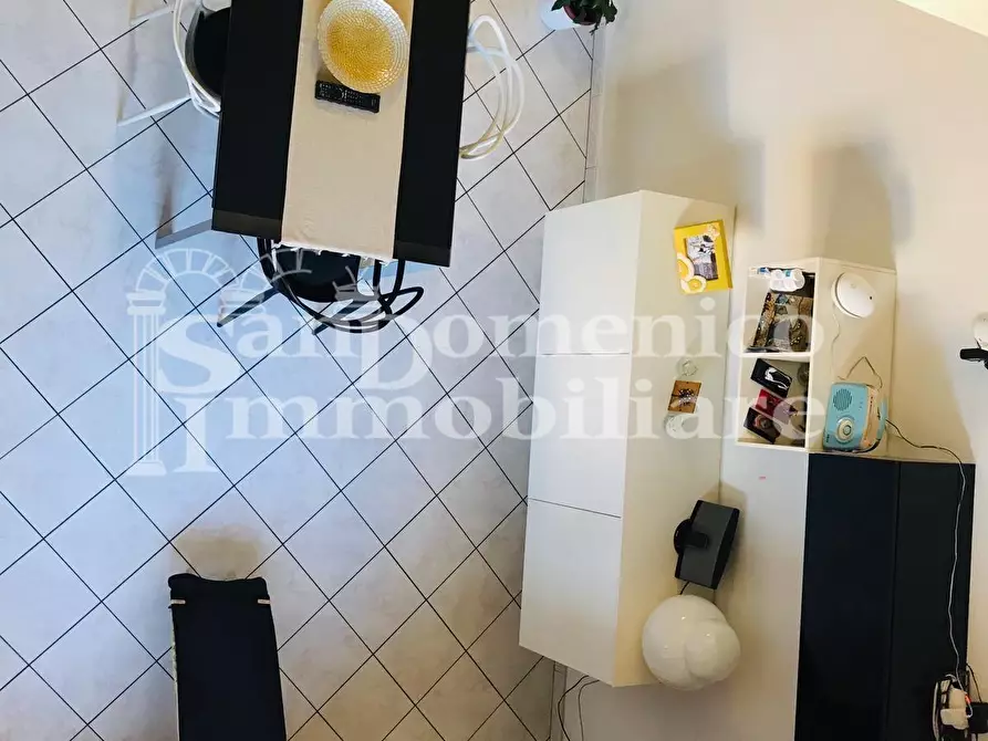 Immagine 9 di Appartamento in vendita  a Cascina