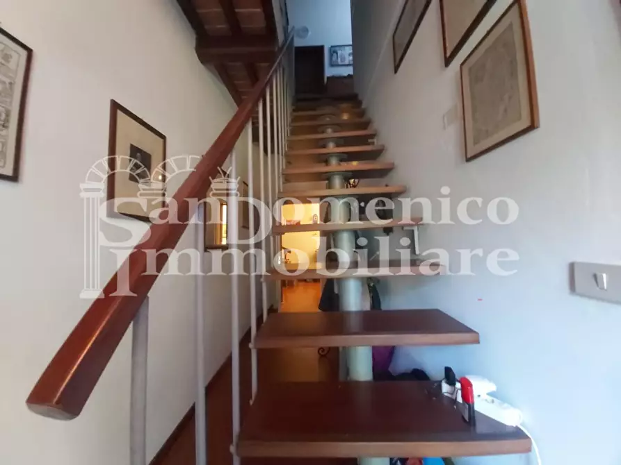 Immagine 18 di Casa indipendente in vendita  a Pisa