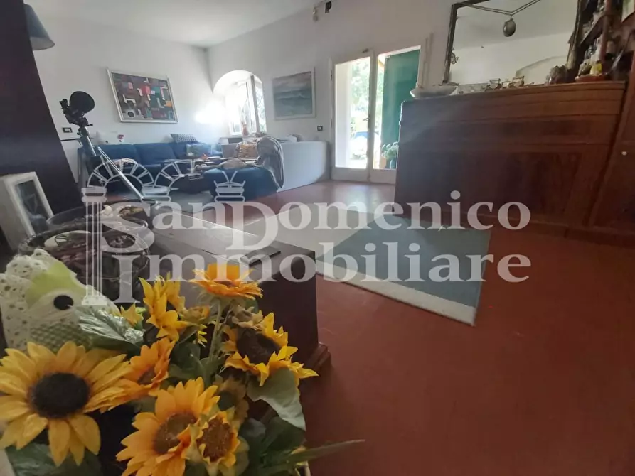 Immagine 11 di Casa indipendente in vendita  a Pisa