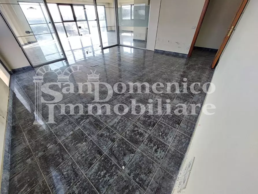 Immagine 23 di Ufficio in vendita  a Pisa