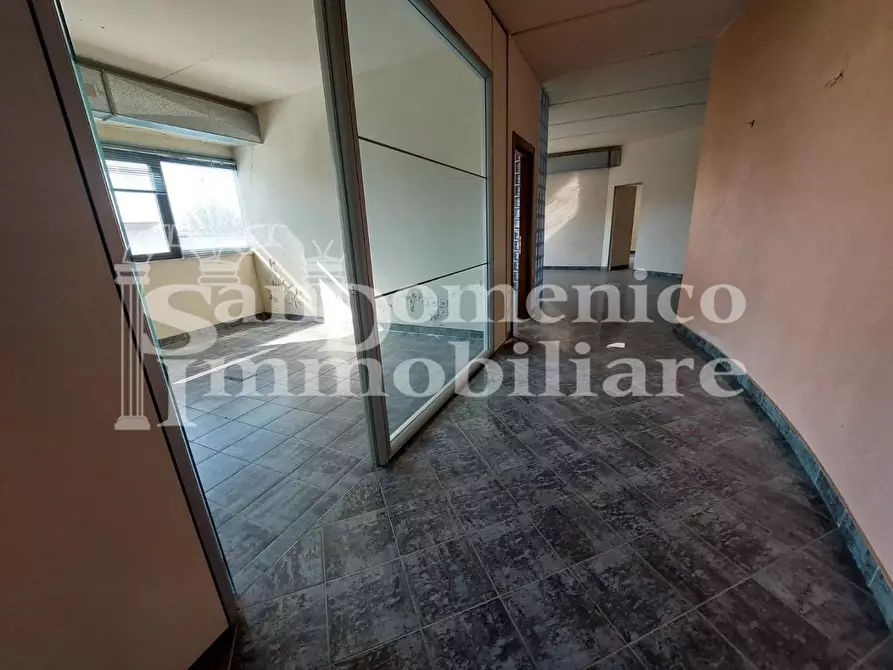 Immagine 14 di Ufficio in vendita  a Pisa