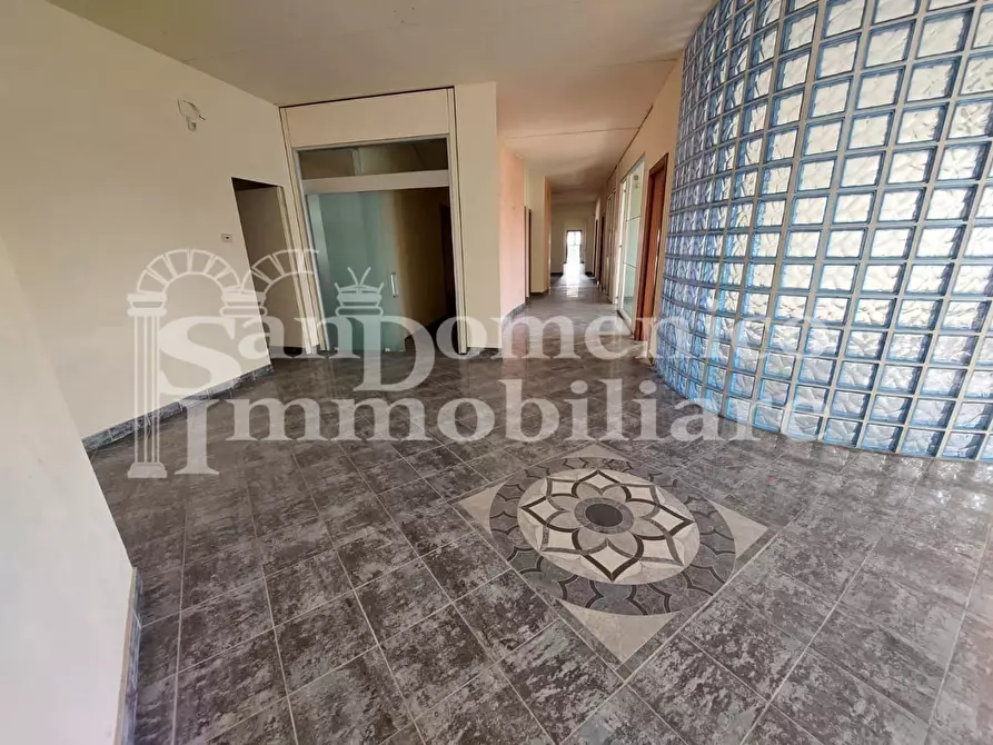 Immagine 2 di Ufficio in vendita  a Pisa