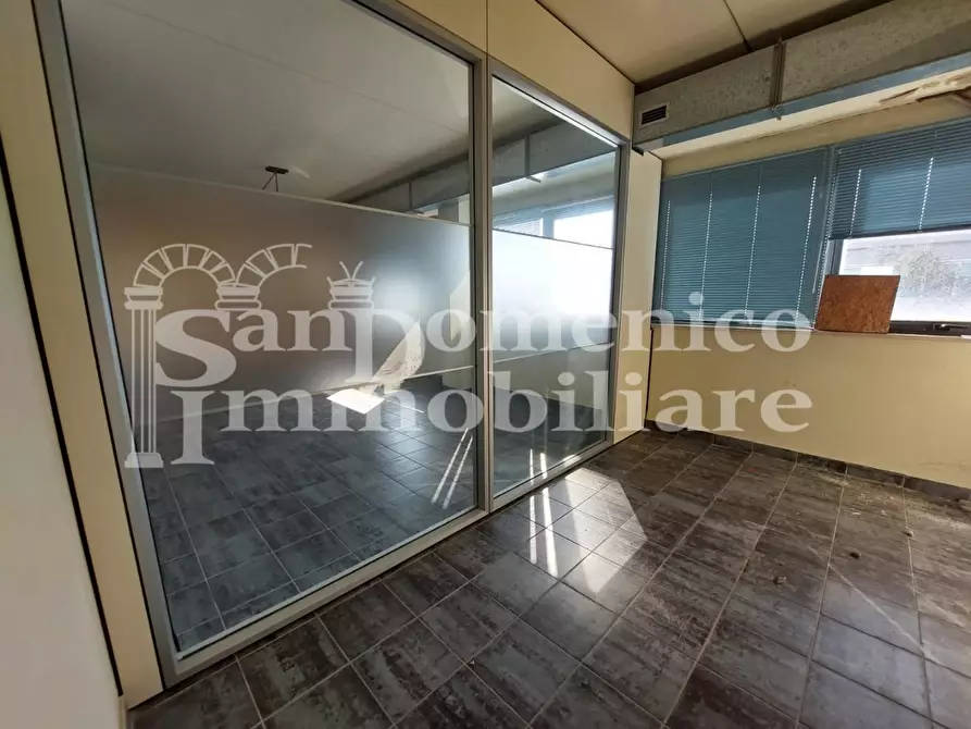 Immagine 21 di Ufficio in vendita  a Pisa