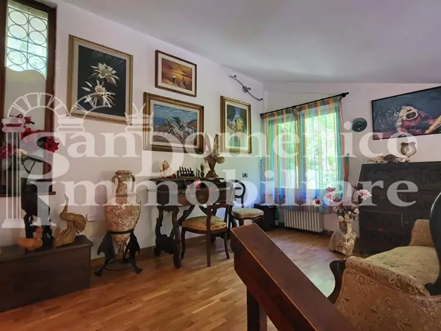 Immagine 15 di Villa in vendita  a San Giuliano Terme