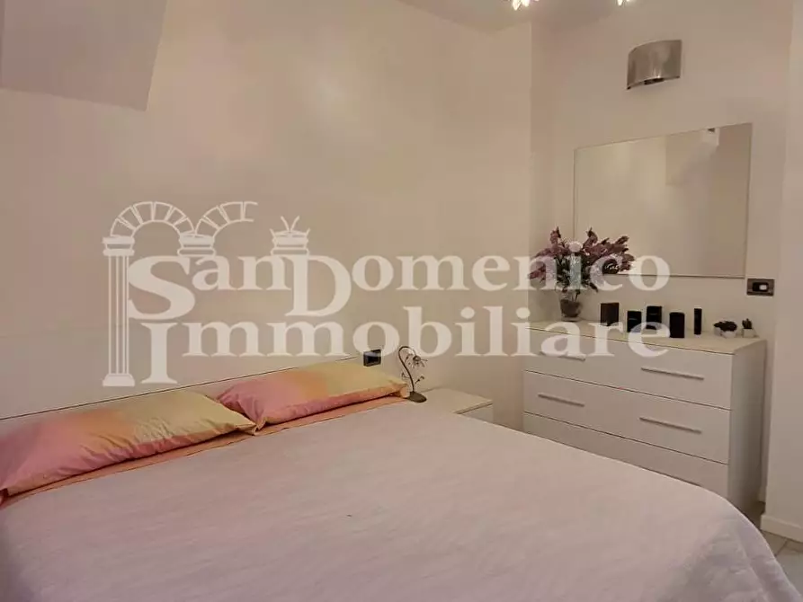 Immagine 21 di Villa in vendita  a San Giuliano Terme