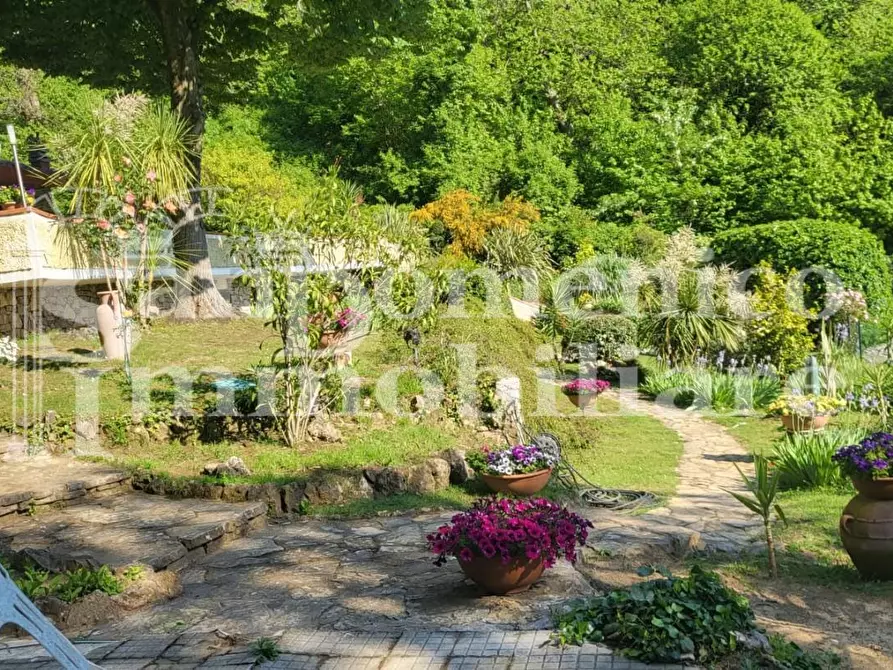 Immagine 27 di Villa in vendita  a San Giuliano Terme