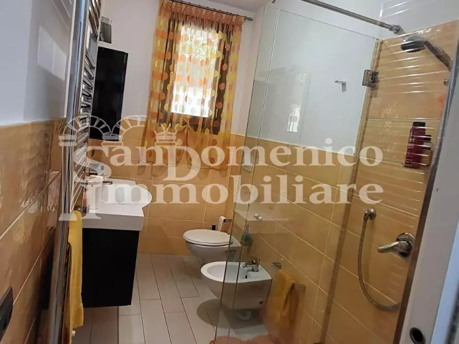 Immagine 19 di Villa in vendita  a San Giuliano Terme