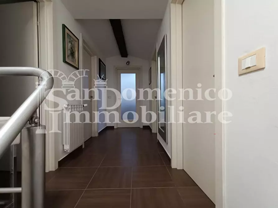 Immagine 10 di Appartamento in vendita  a Livorno