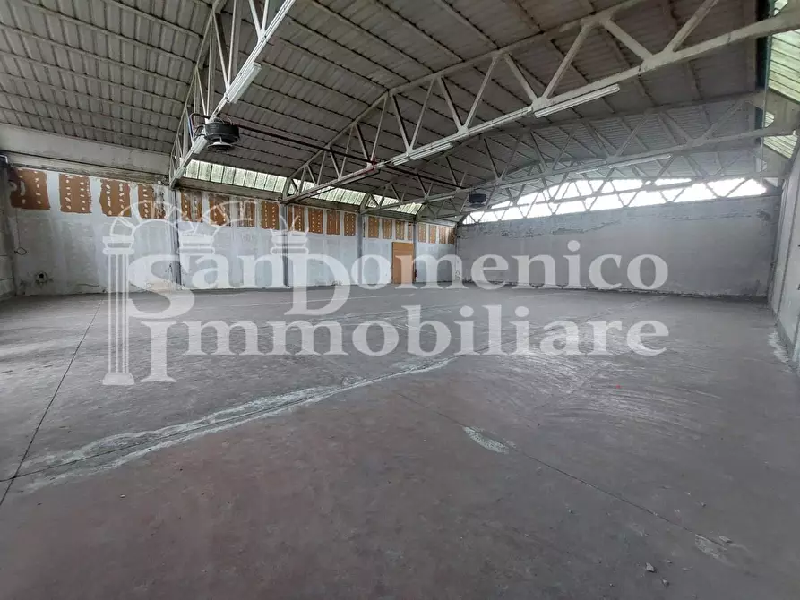 Immagine 5 di Attività artigianale in vendita  a Calcinaia