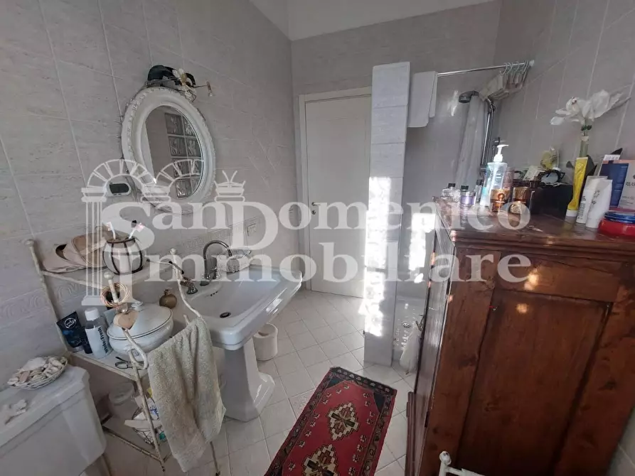 Immagine 15 di Casa indipendente in vendita  a Pisa