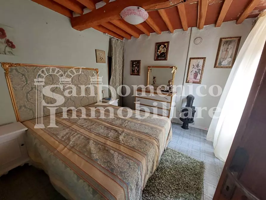 Immagine 27 di Terratetto in vendita  a Camaiore