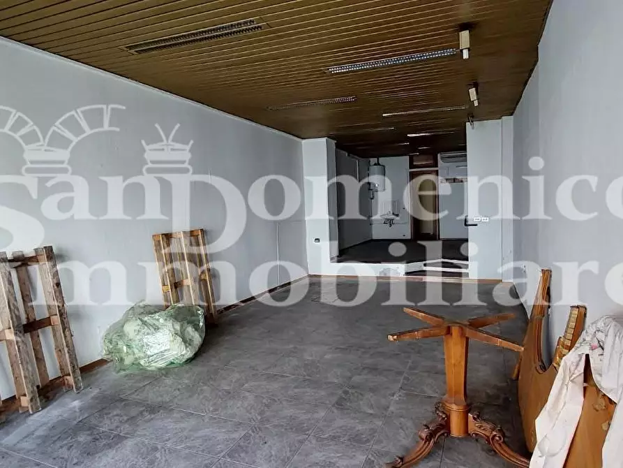 Immagine 3 di Locale commerciale in vendita  a Pisa