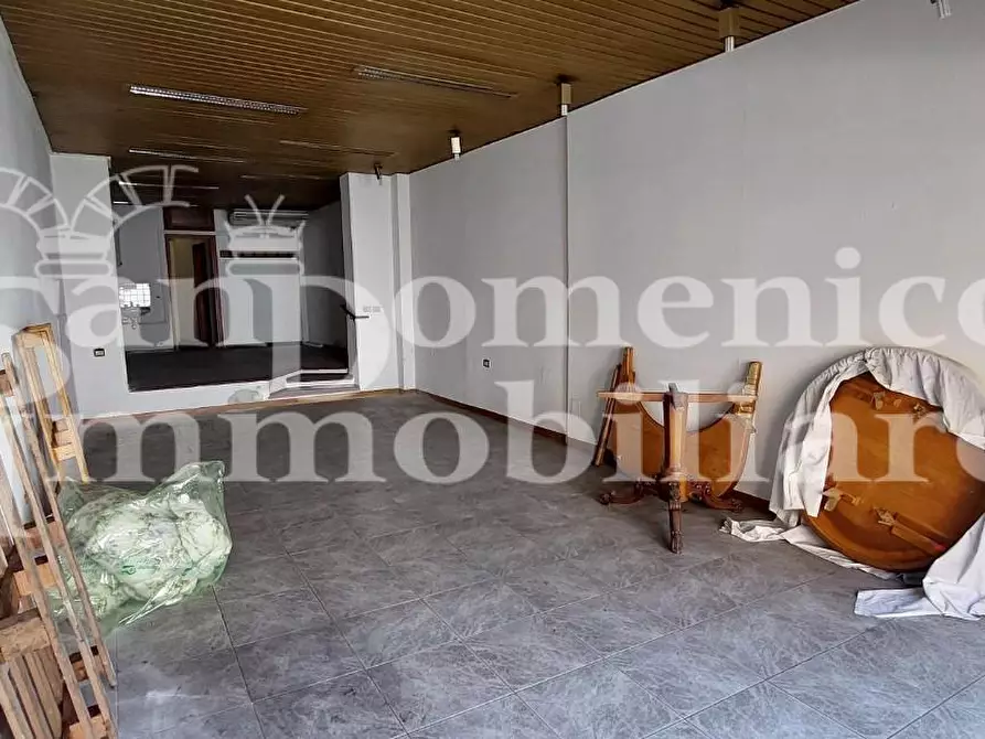 Immagine 2 di Locale commerciale in vendita  a Pisa