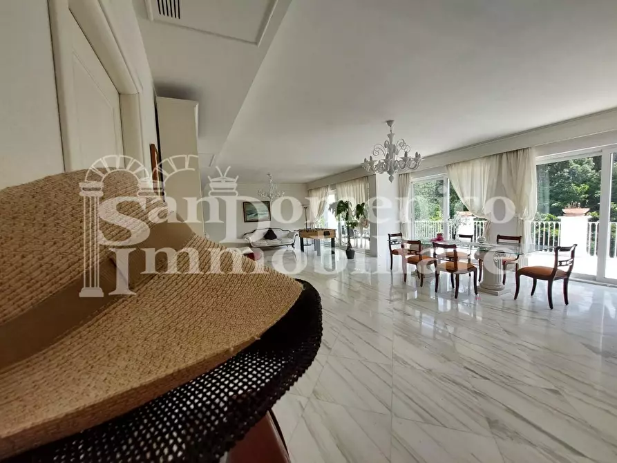 Immagine 37 di Villa in vendita  a Pisa