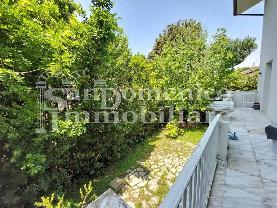 Immagine 44 di Villa in vendita  a Pisa