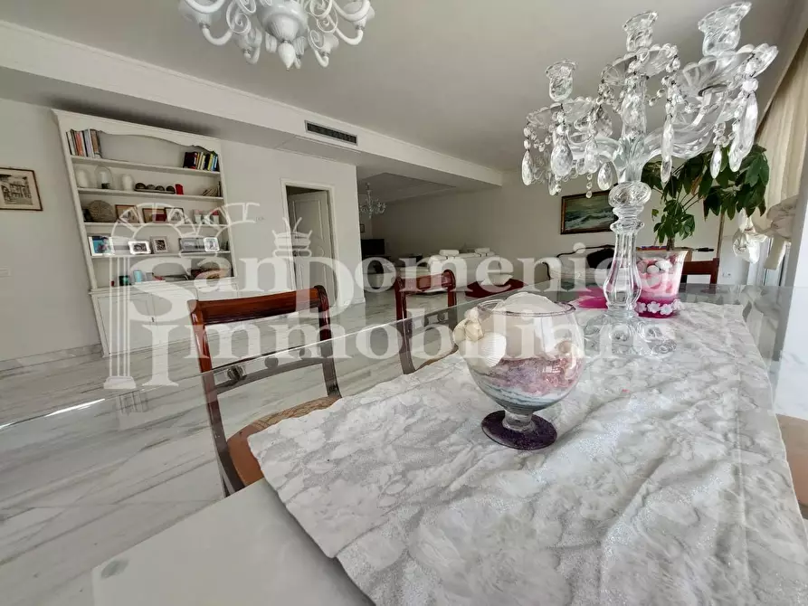 Immagine 33 di Villa in vendita  a Pisa