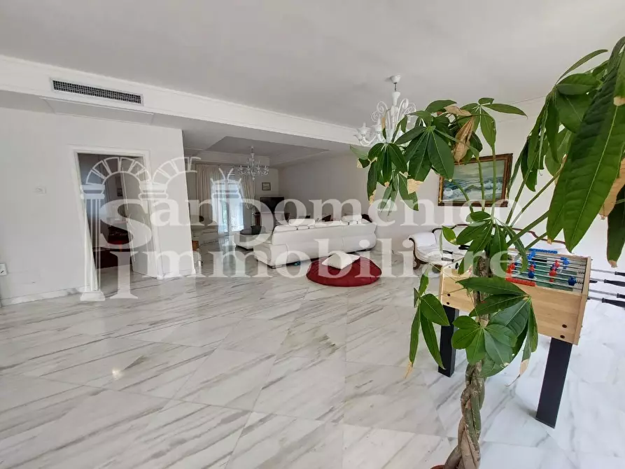 Immagine 29 di Villa in vendita  a Pisa