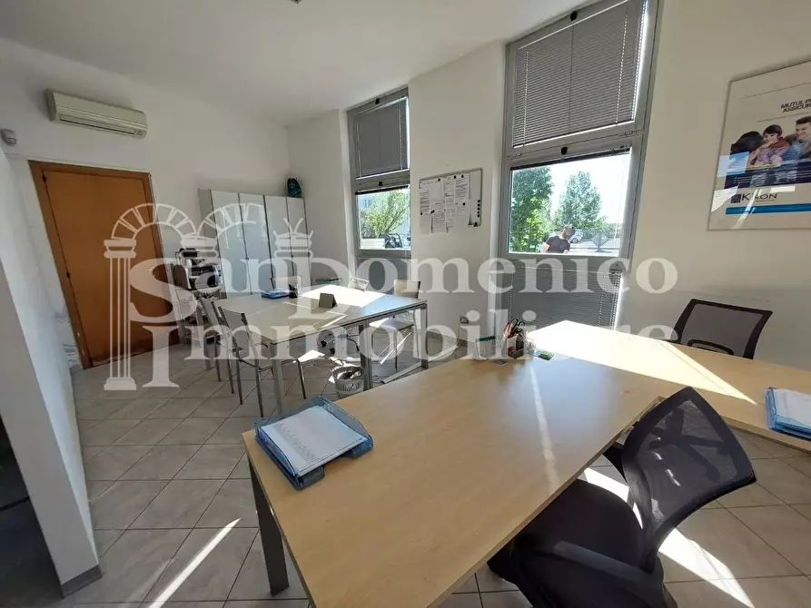 Immagine 6 di Ufficio in affitto  a San Giuliano Terme