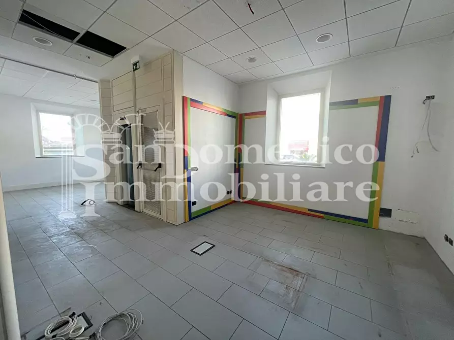 Immagine 25 di Ufficio in vendita  a Pisa