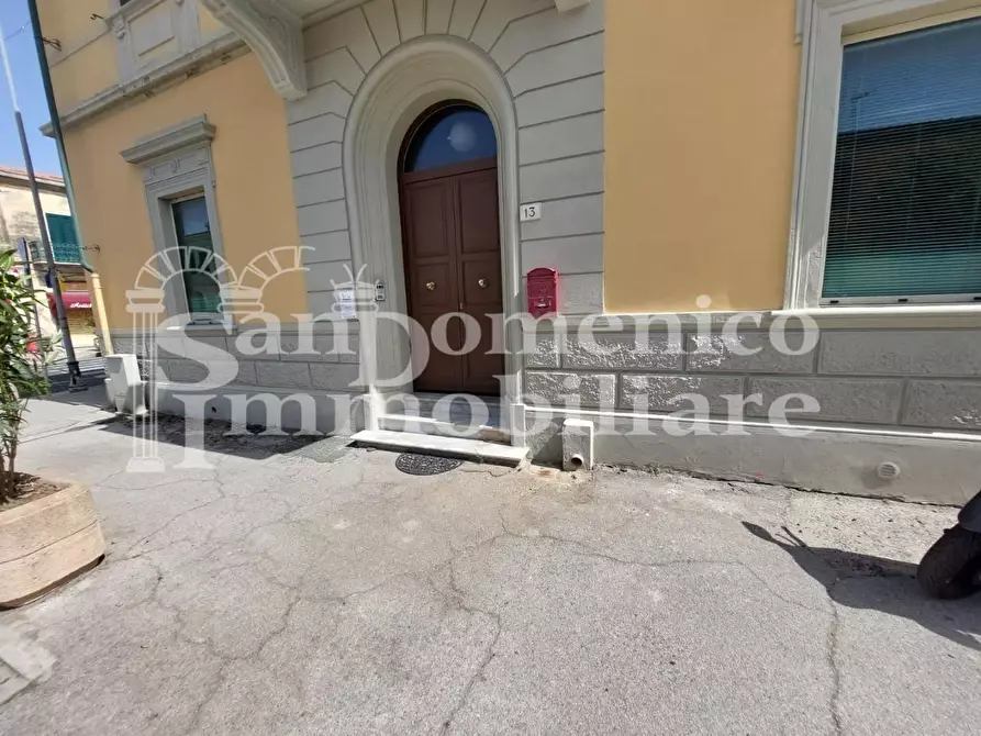 Immagine 23 di Ufficio in vendita  a Pisa