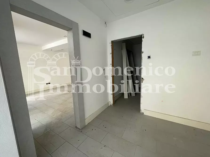 Immagine 24 di Ufficio in vendita  a Pisa