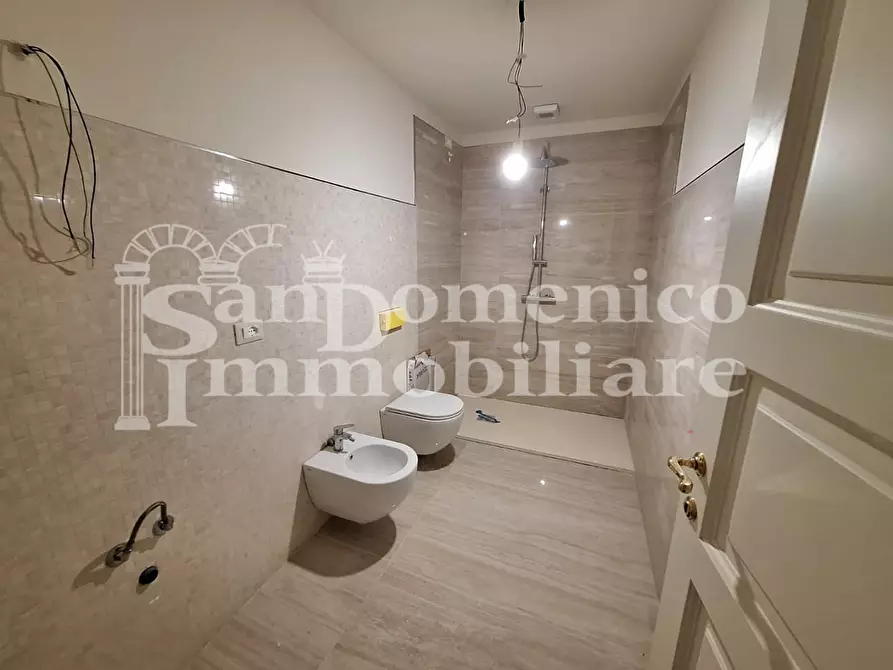 Immagine 7 di Appartamento in vendita  a Pisa