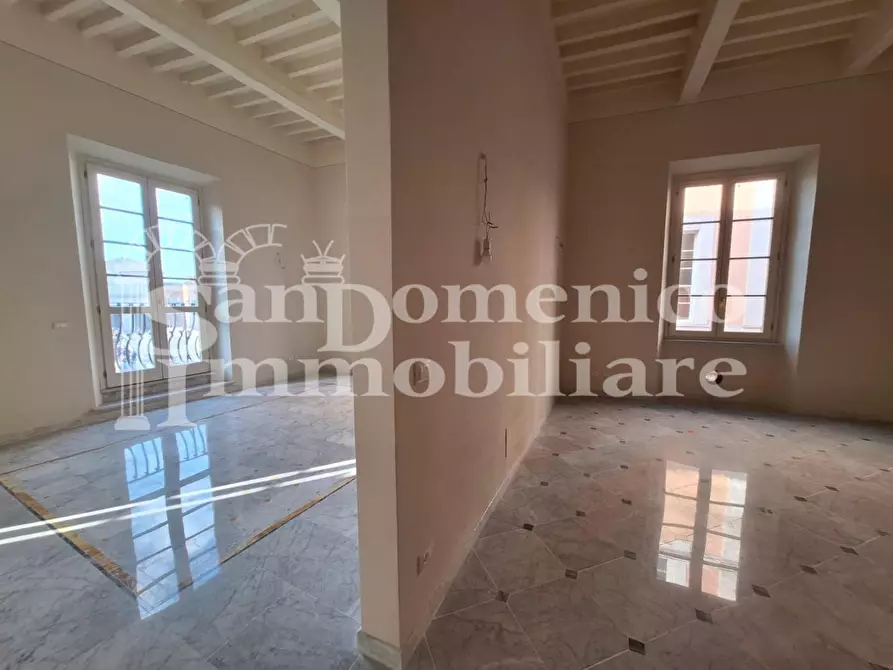 Immagine 2 di Appartamento in vendita  a Pisa