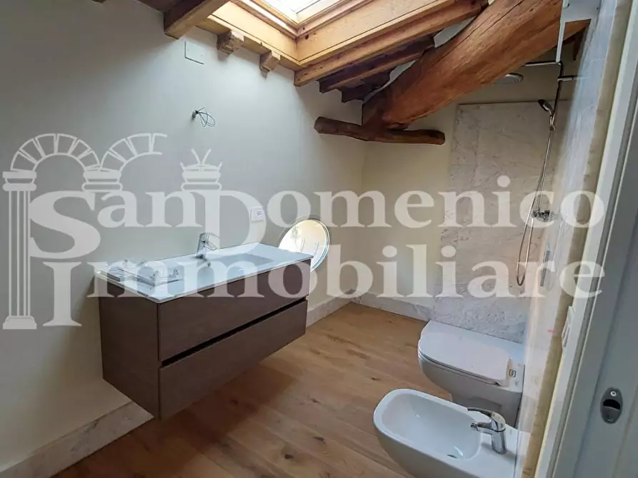 Immagine 18 di Appartamento in vendita  a Cascina