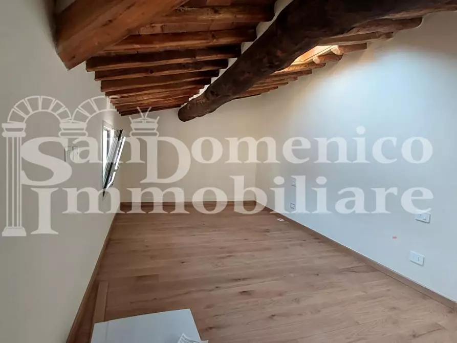 Immagine 16 di Appartamento in vendita  a Cascina