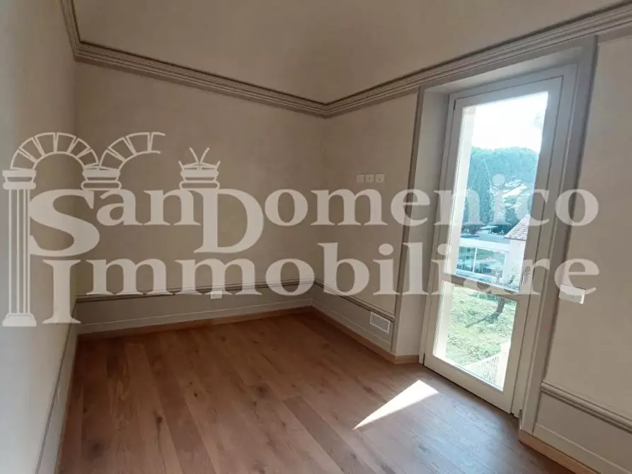 Immagine 10 di Appartamento in vendita  a Cascina