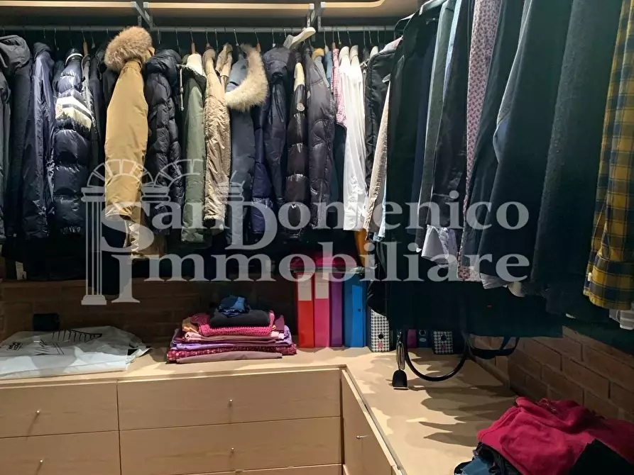 Immagine 24 di Villa in vendita  a Cascina