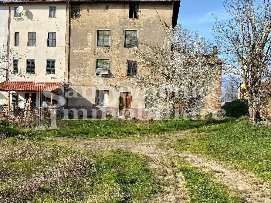 Immagine 1 di Rustico / casale in vendita  a Porcari