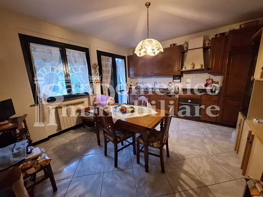 Immagine 11 di Villetta a schiera in vendita  a Vecchiano