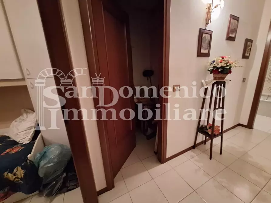 Immagine 35 di Villetta a schiera in vendita  a Vecchiano