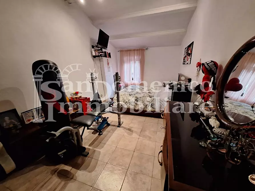 Immagine 19 di Terratetto in vendita  a Vecchiano