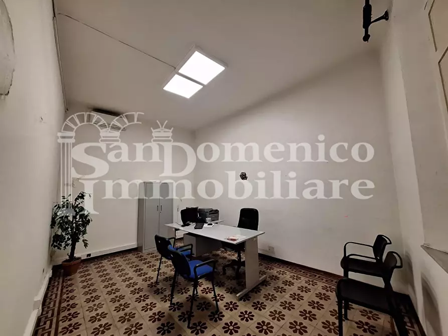 Immagine 4 di Ufficio in affitto  a Cascina