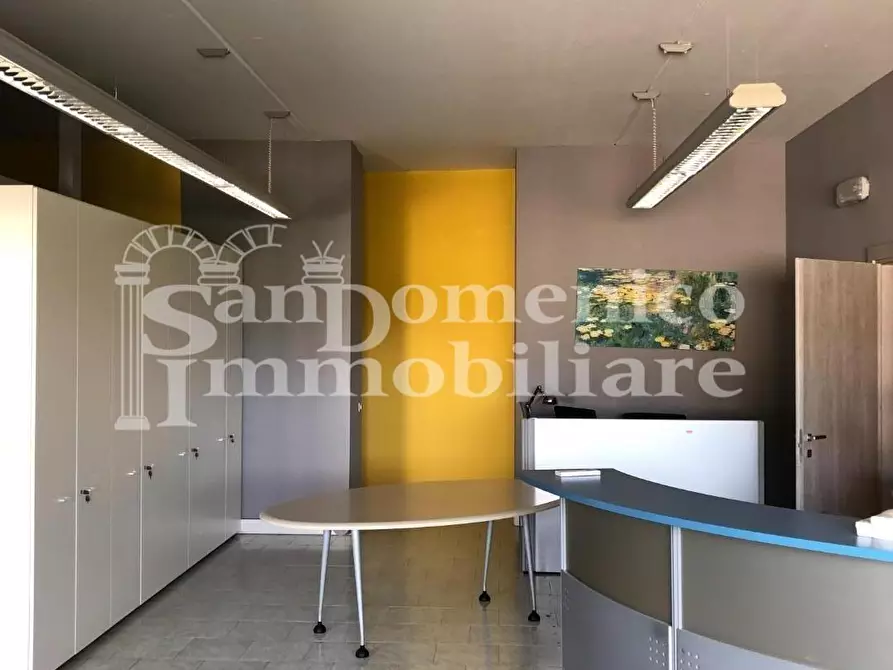 Immagine 4 di Ufficio in vendita  a San Giuliano Terme