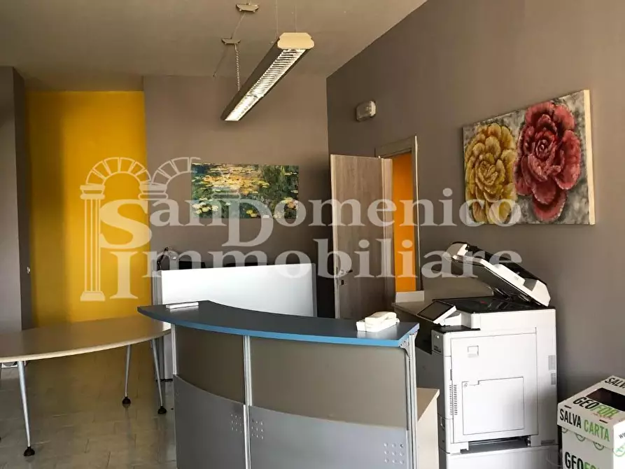 Immagine 2 di Ufficio in vendita  a San Giuliano Terme