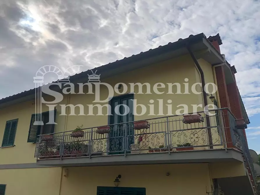 Immagine 21 di Casa bifamiliare in vendita  a Vicopisano