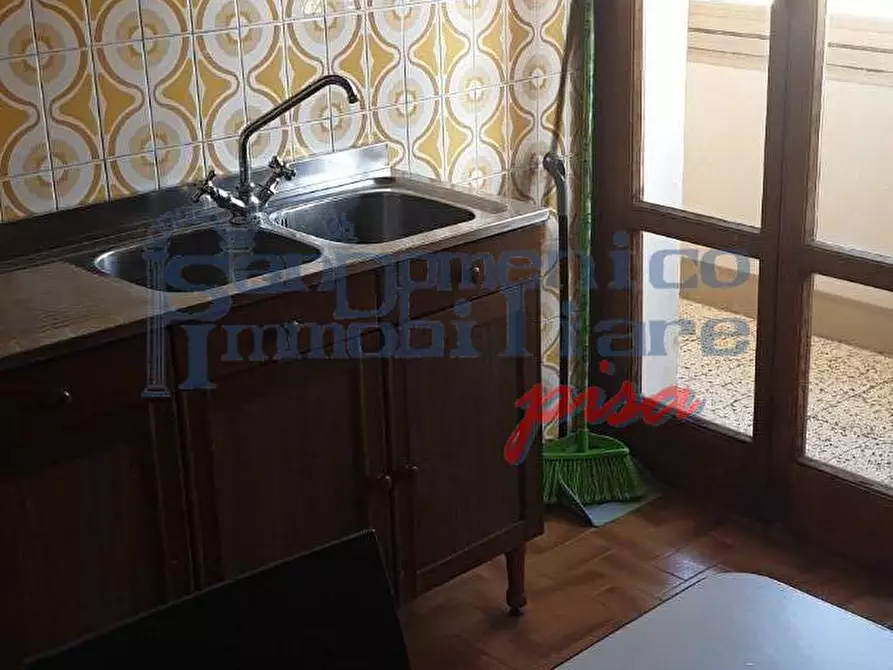 Immagine 11 di Appartamento in vendita  a Pisa