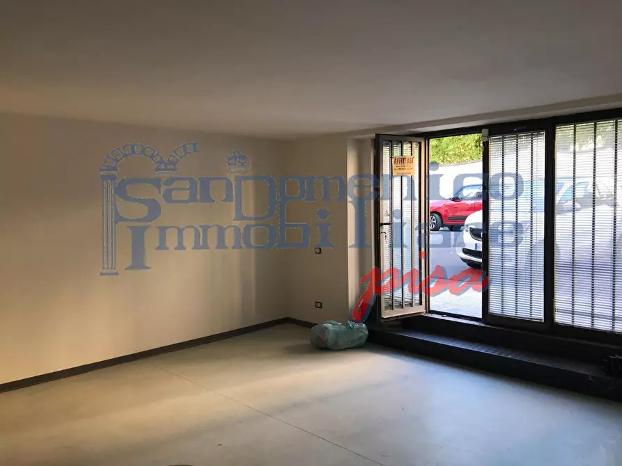 Immagine 3 di Locale commerciale in affitto  a Pisa