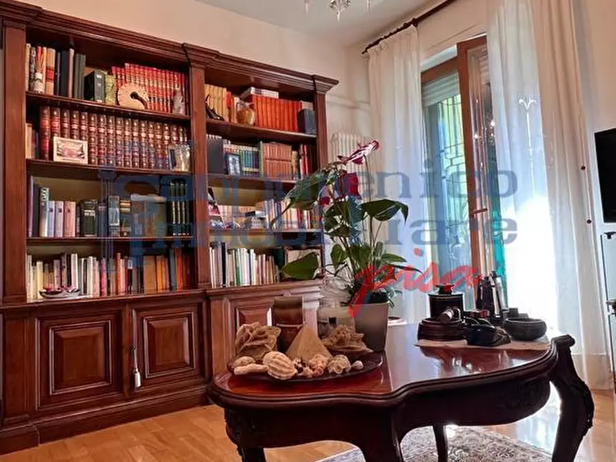 Immagine 4 di Appartamento in vendita  a Pisa