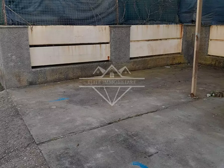 Immagine 18 di Appartamento in affitto  a Carrara