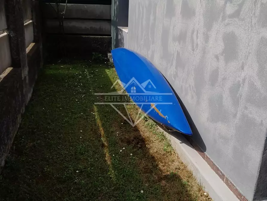 Immagine 20 di Appartamento in affitto  a Carrara