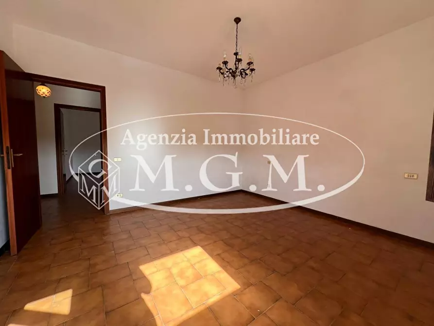 Immagine 17 di Appartamento in vendita  a Santa Maria A Monte